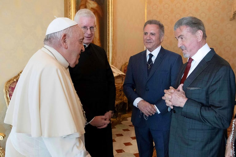 Papa Francisco y Silvester Stallone. Foto: ANSA