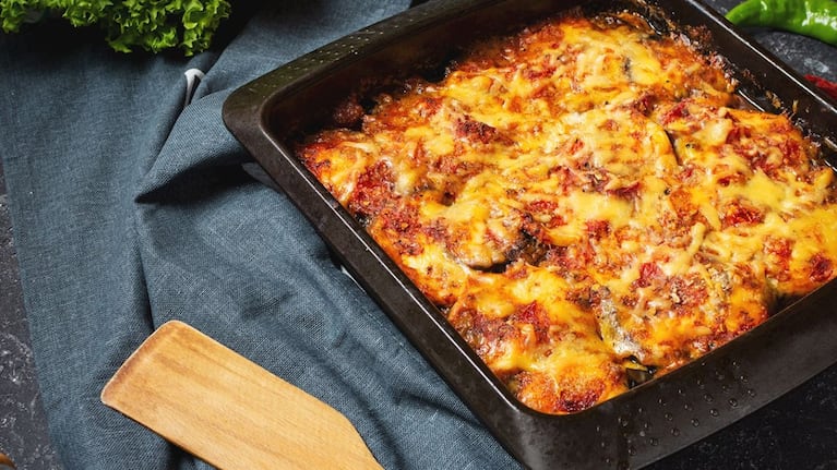 Parmigiana a la napolitana, un plato italiano imperdible. Foto: Taste Atlas