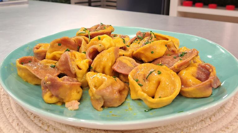 Pasta bicolor: tortellinis de langostinos