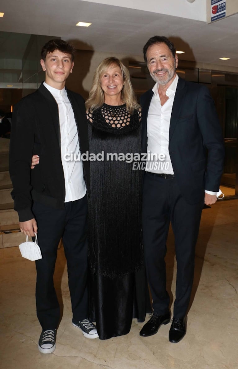 Patricia Echegoyen se casó con Rodrigo Prado del Río, después de 25 años juntos y una hija en común: las fotos de la ceremonia