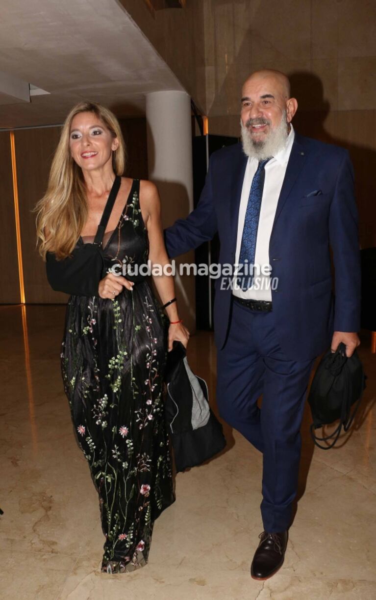 Patricia Echegoyen se casó con Rodrigo Prado del Río, después de 25 años juntos y una hija en común: las fotos de la ceremonia