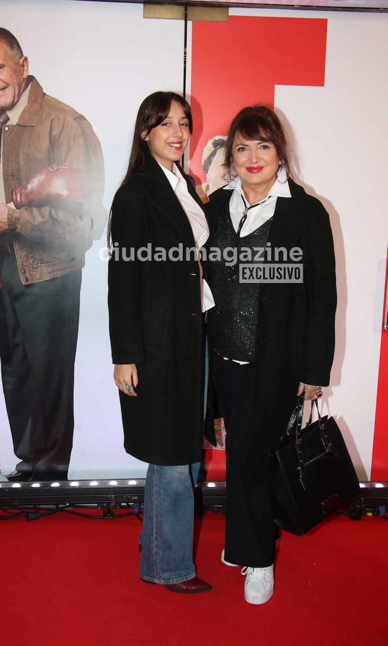 Patricia Echegoyen y su hija Lucía (Foto: Movilpress)