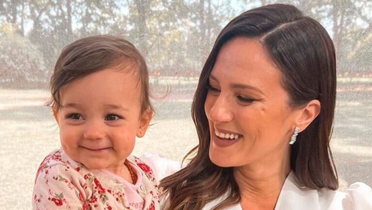 Paula Chaves saludó con dulzura a su hija Filipa por sus dos años.