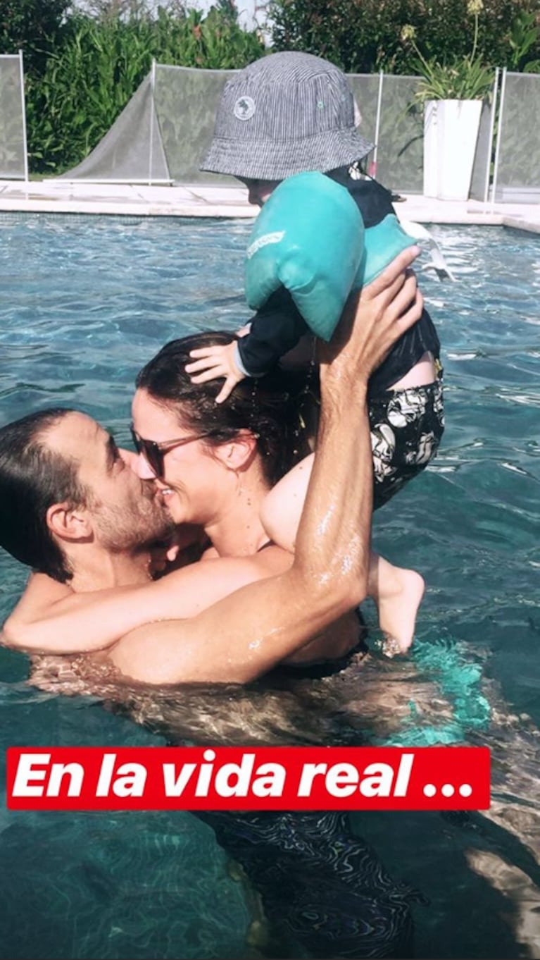 Paula Chaves y Pedro Alfonso mostraron un divertido "en la vida real y en Instagram"