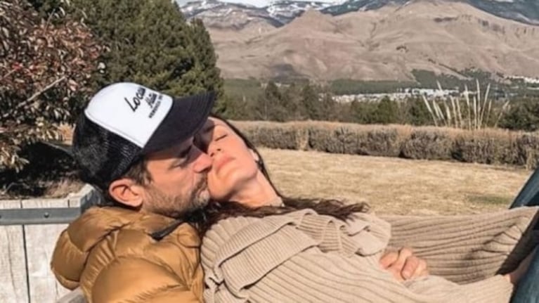 Paula Chaves y Pedro Alfonso, una historia de amor que traspasó la pantalla: tres hijos, siete años de casados y un comienzo que muchos cuestionaron