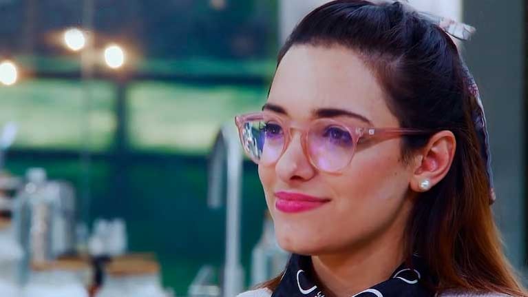 Paula no udo superar la prueba de la torta de encastre y quedó eliminada de Bake Off Argentina