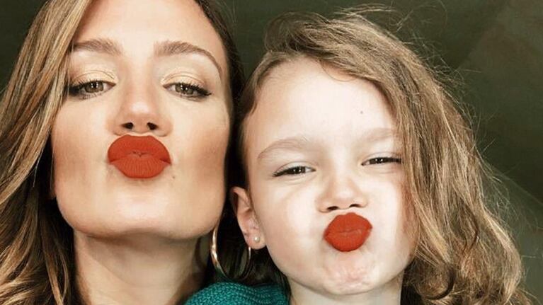 Paula saludó a Olivia por su sexto cumple.