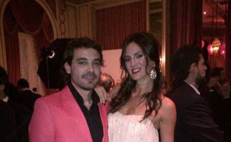Paula y Peter, una de las parejas más buscadas de la noche (Foto: Twitter). 