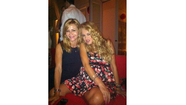 Paulina Rubio hizo un festejo por su bebé