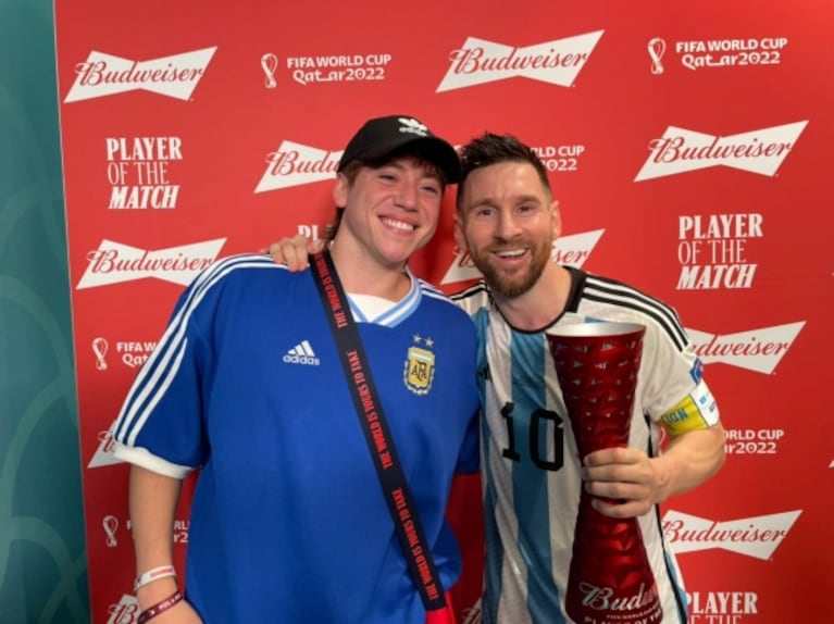 Paulo Londra le entregó a Messi un premio y se reunió con Lil Baby