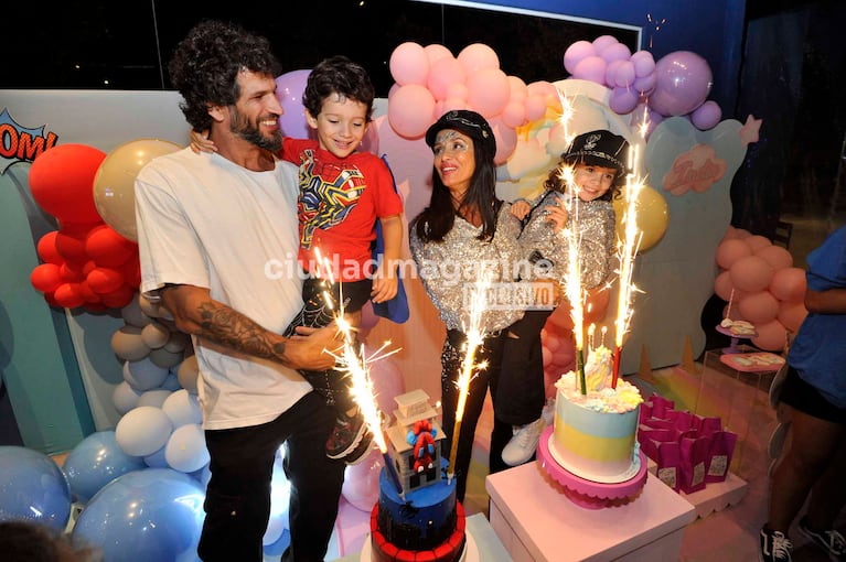 Paz Cornú y su esposo, Diego Orden, le celebraron los 4 años a sus hijos (Foto: Movilpress).