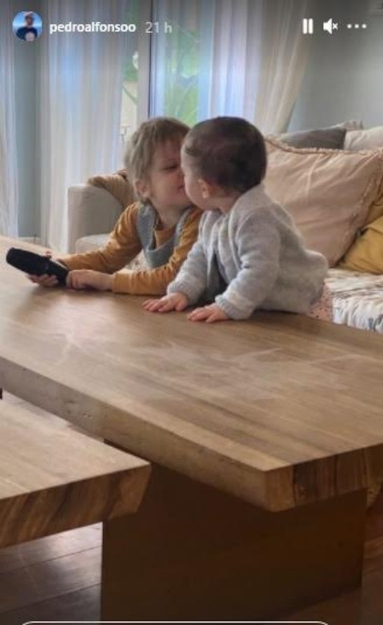 Pedro Alfonso compartió la foto más dulce de sus hijos Baltazar y Filipa