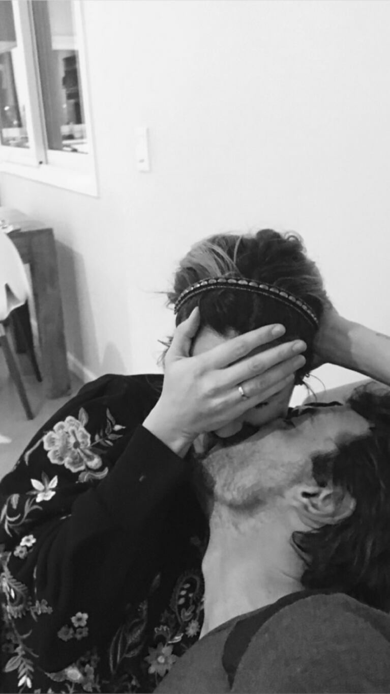 Pedro Alfonso y Paula Chaves compartieron una tierna y divertida secuencia de fotos: "Novios"