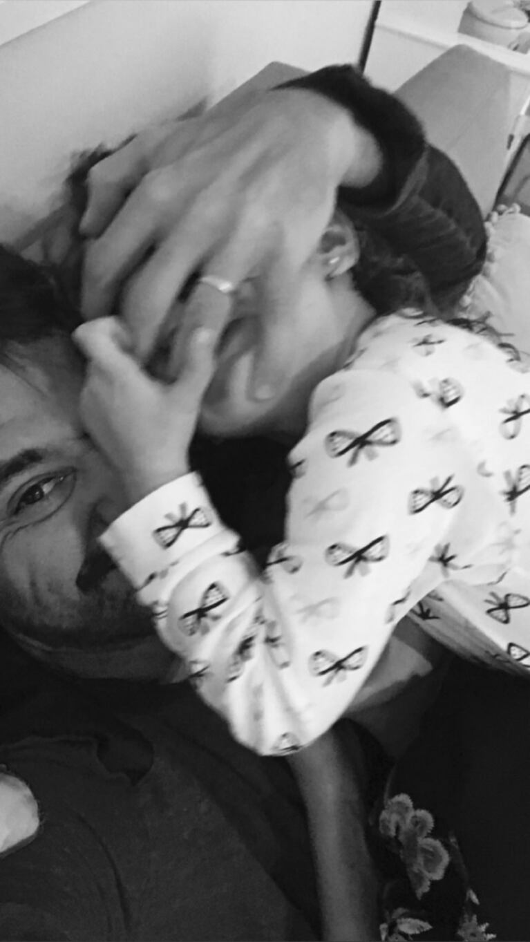 Pedro Alfonso y Paula Chaves compartieron una tierna y divertida secuencia de fotos: "Novios"