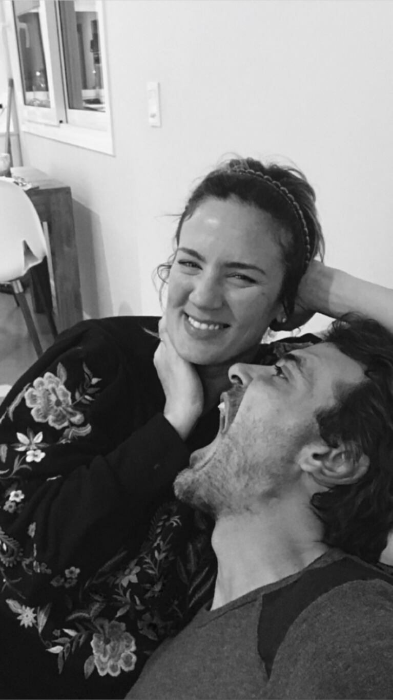 Pedro Alfonso y Paula Chaves compartieron una tierna y divertida secuencia de fotos: "Novios"