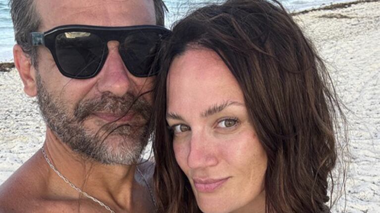 Pedro Alfonso y Paula Chaves en México