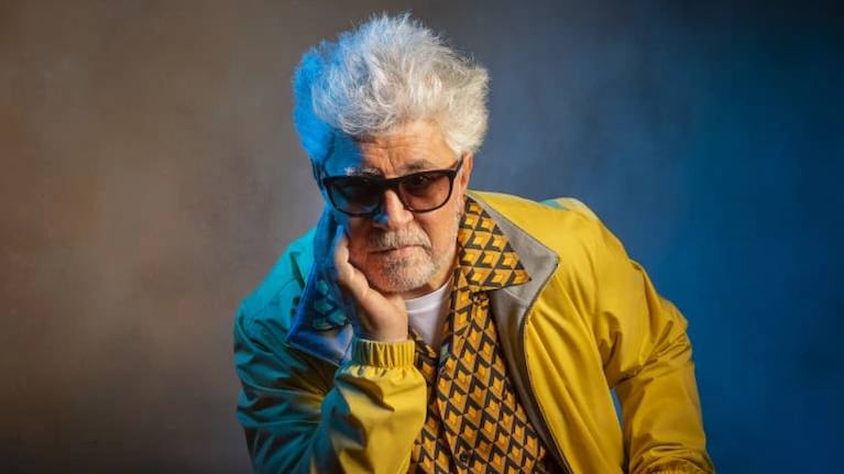 Pedro Almodóvar celebró la marcha atrás de Instagram en la censura del afiche de su nuevo filme