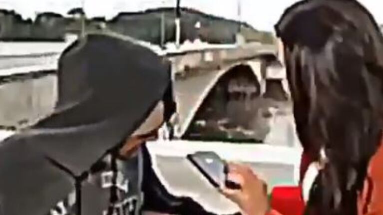 Periodista brasileña fue asaltada mientras participaba de un programa en vivo