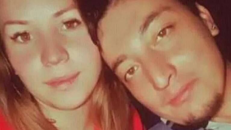 Persiguió y asesinó a puñaladas a su expareja en pleno centro de Villa la Angostura