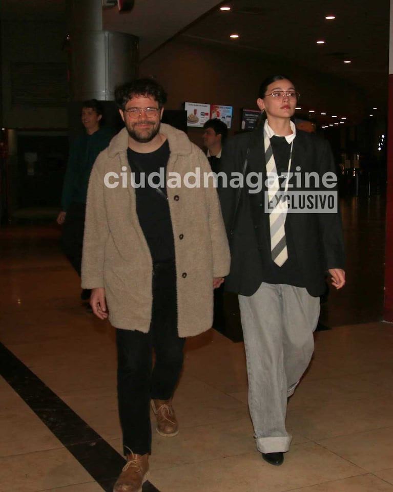 Peter Lanzani y Leila Ceballos (Foto Movilpress)