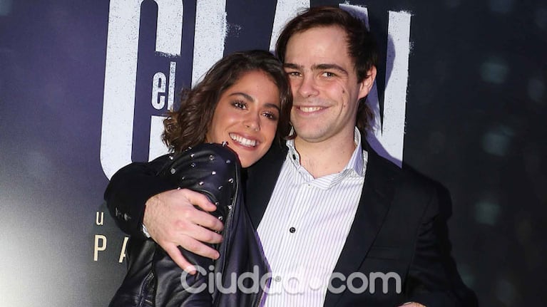 Peter Lanzani y Tini Stoessel (Foto: Movilpress). 