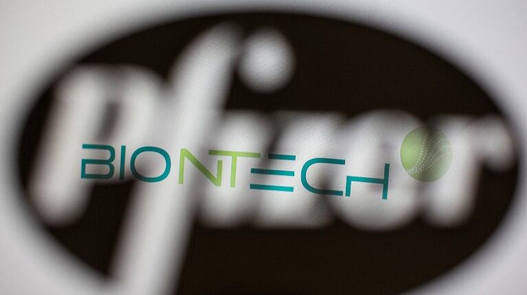 Pfizer/BioNTech confirma que hoy pedirá autorización para su vacuna de covid-19 en EEUU. Foto: Reuter.