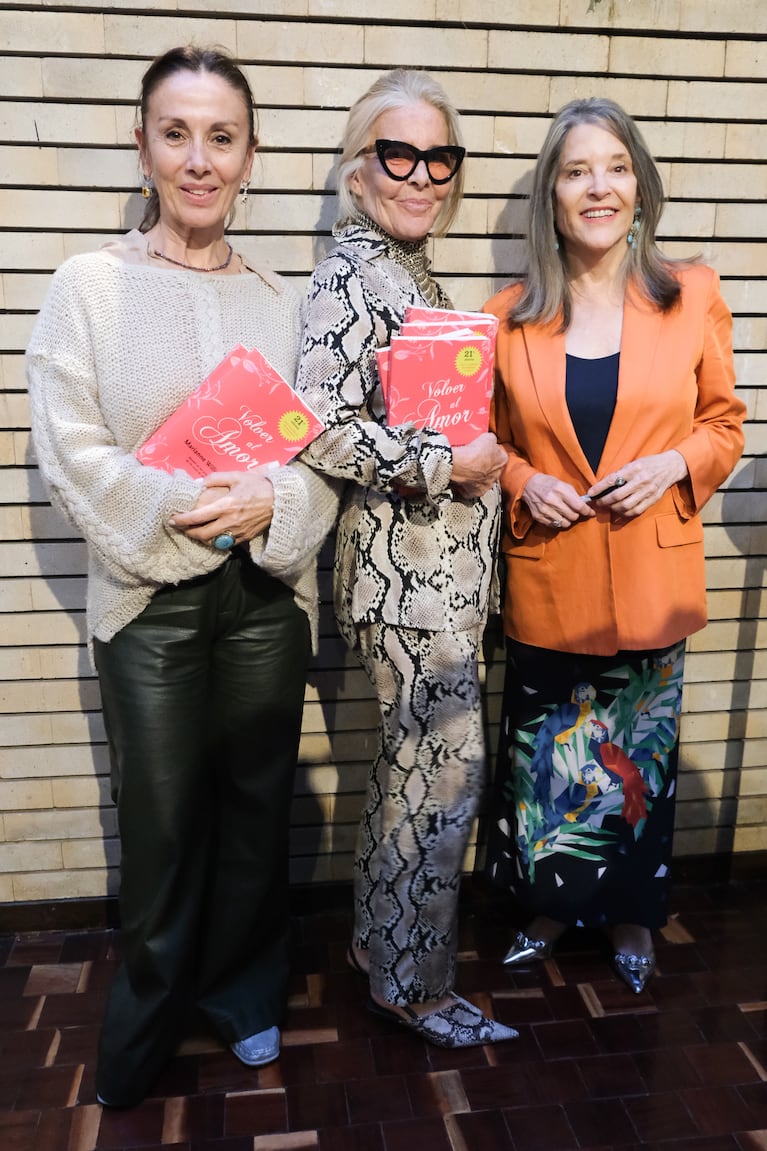 Pía Slapka, Viviana Saccone y Liliana Parodi participaron del taller ejecutivo de Marianne Williamson 