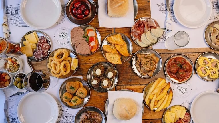 Picada de Diego Maradona, gastronomía