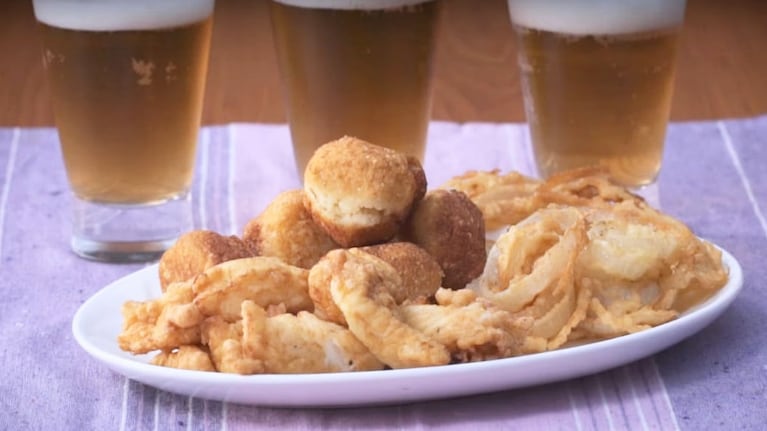 Picada de mar con cerveza, un combo irresistible para el verano. Foto. Cucinare TV
