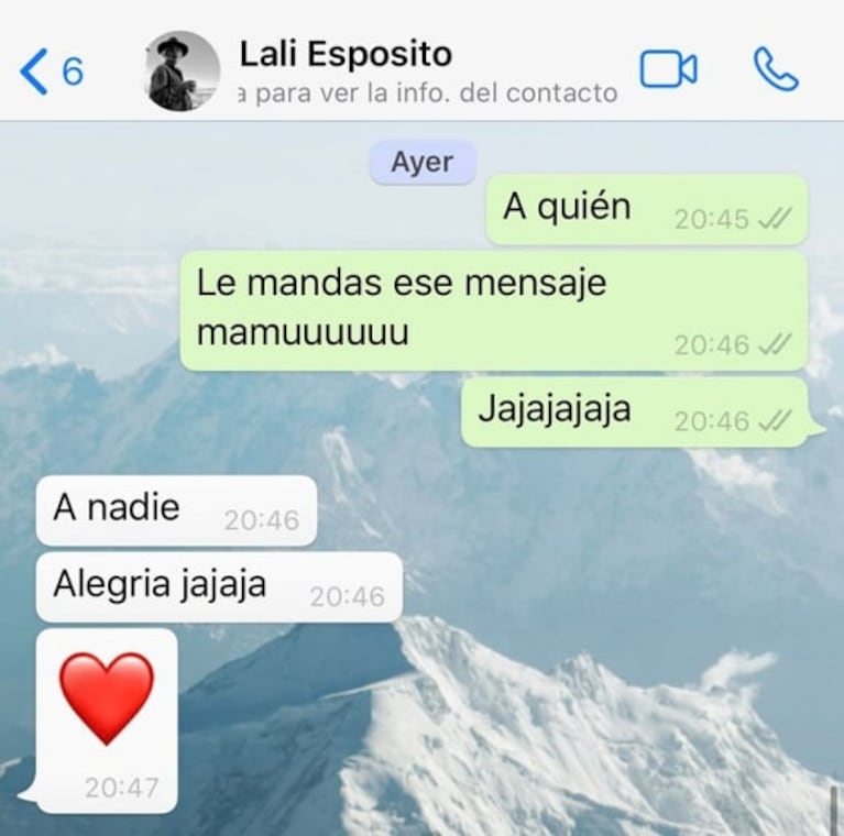 Pícara respuesta de Lali Espósito cuando le preguntaron si su beso con una mujer fue dedicado a alguien: "A nadie; alegría"