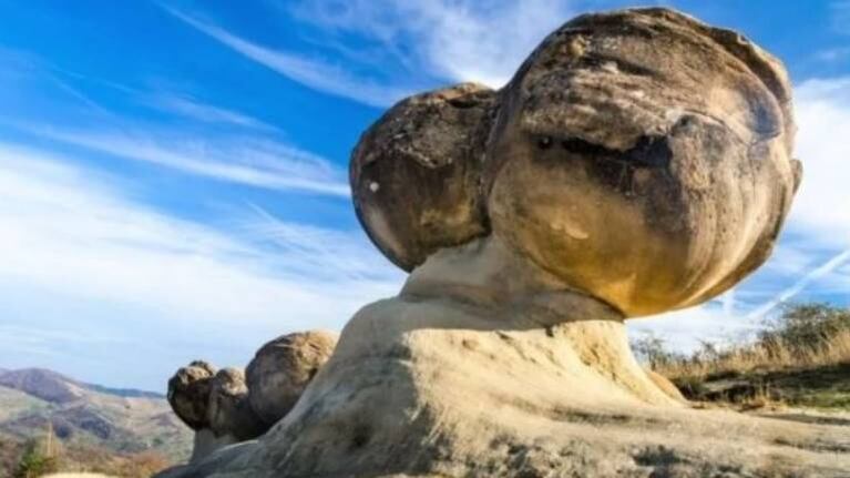 Piedras vivas en Rumania: crecen, se reproducen y respiran