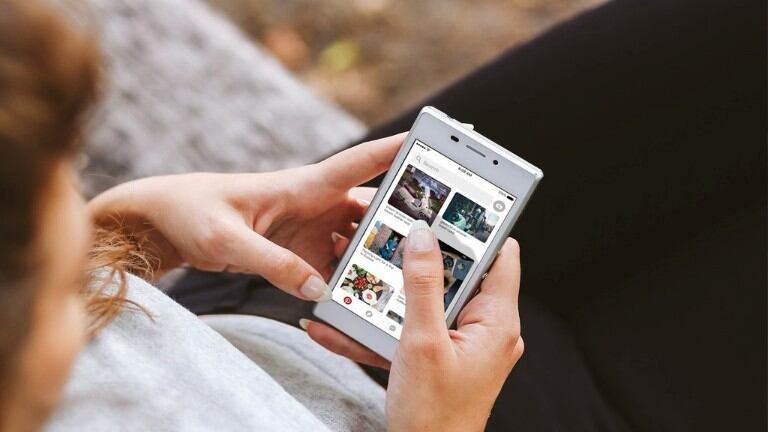 Pinterest prueba funciones para que los usuarios puedan unirse a clases 'online' a través de Zoom. Foto: DPA.
