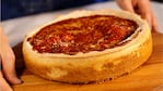 Pizza al estilo Chicago. Foto: Cucinare TV
