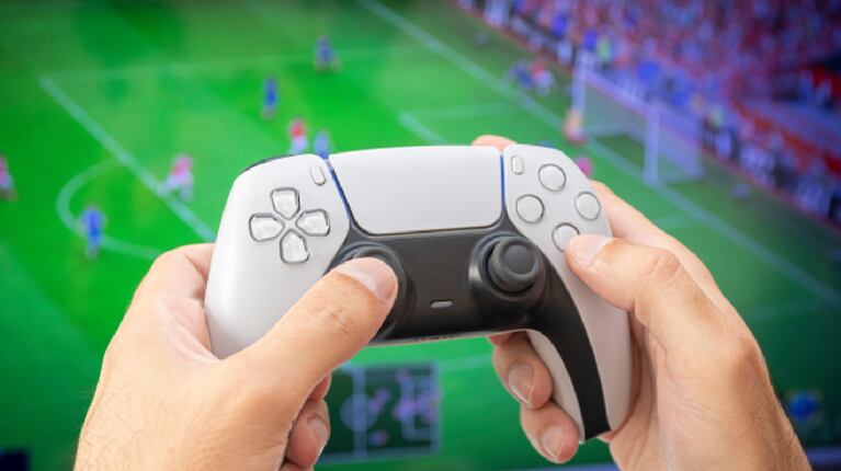 PlayStation se embarca en la creación de una plataforma móvil, imitando a su competidor líder.
