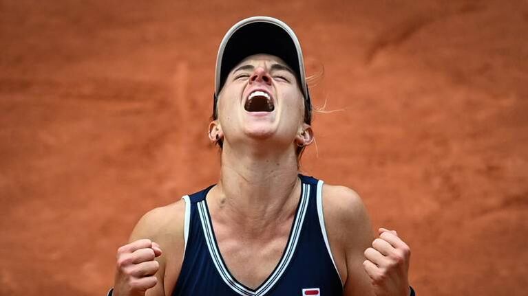 ¡Podoroska no para! La rosarina hace historia y se mete en semifinales de Roland Garros