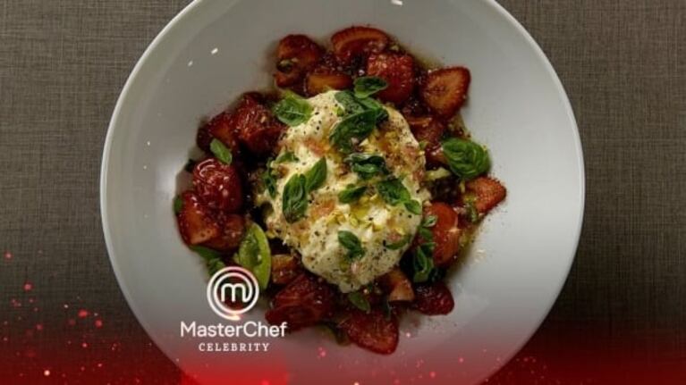 Polémica: uno de los platos que consagró a Claudia Villafañe en MasterChef ¿está copiado al que ofrece Martitegui en su restaurante?