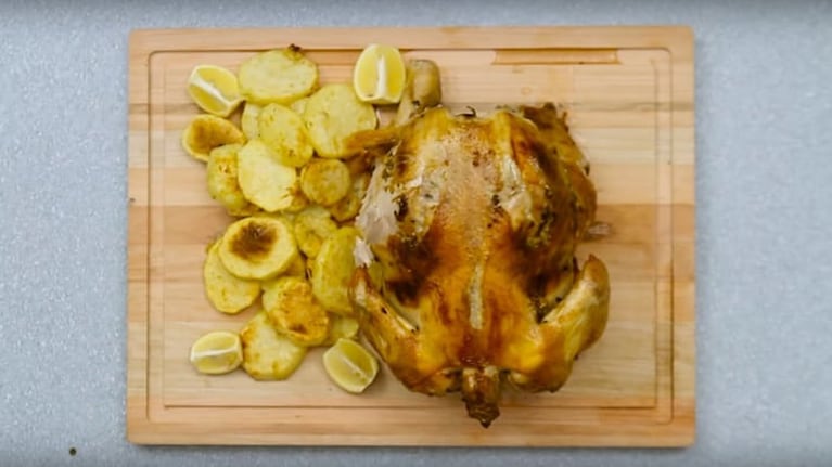 Pollo al horno, una receta hogareña clásica para el "día a día". Foto: Cucinare TV