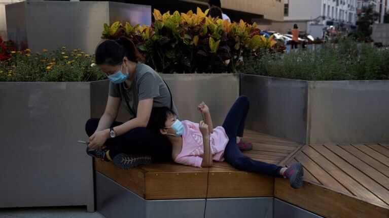 Por 55 casos de coronavirus, China testeará a una ciudad entera: se harán 3,5 millones de hisopados