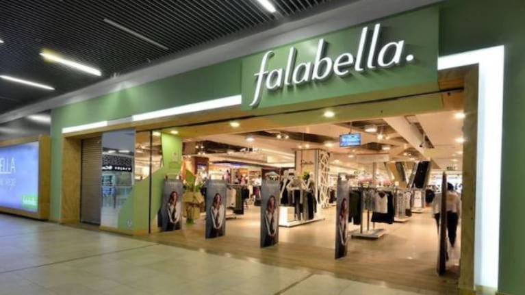 Por la crisis, Falabella quiere dejar Argentina y cierra cuatro locales