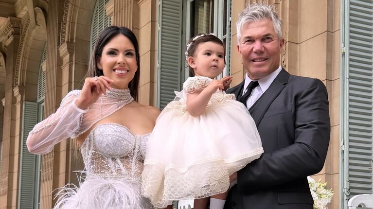 Por qué Barby Franco y su hija están viviendo solas sin Fernando Burlando en Puerto Madero.