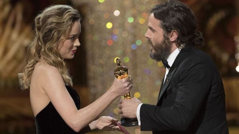 ¿Por qué Brie Larson se negó a aplaudir a Casey Affleck en los Oscar 2017?