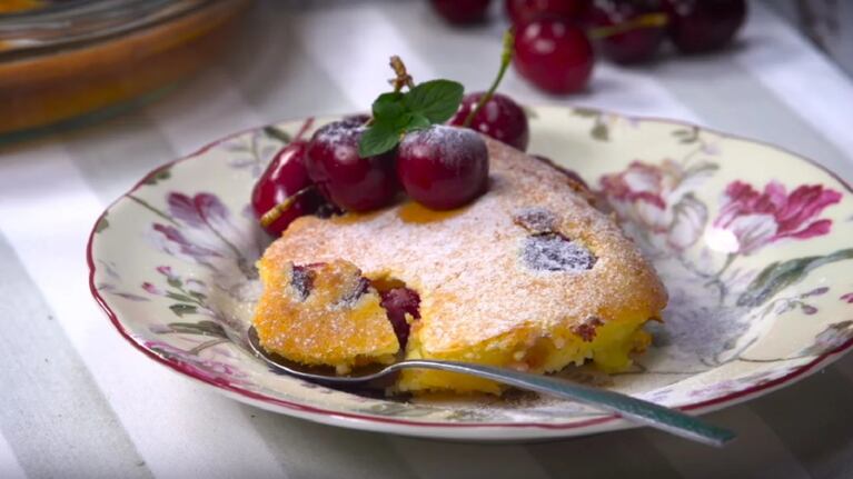 Postre horneado de cerezas: la receta que resalta como ninguna el gusto de la fruta