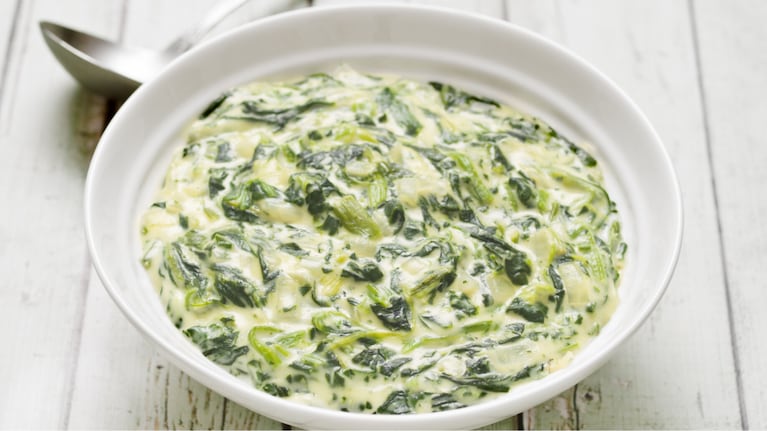 Prepará espinacas a la crema con esta receta y disfrutalas a la hora de la cena
