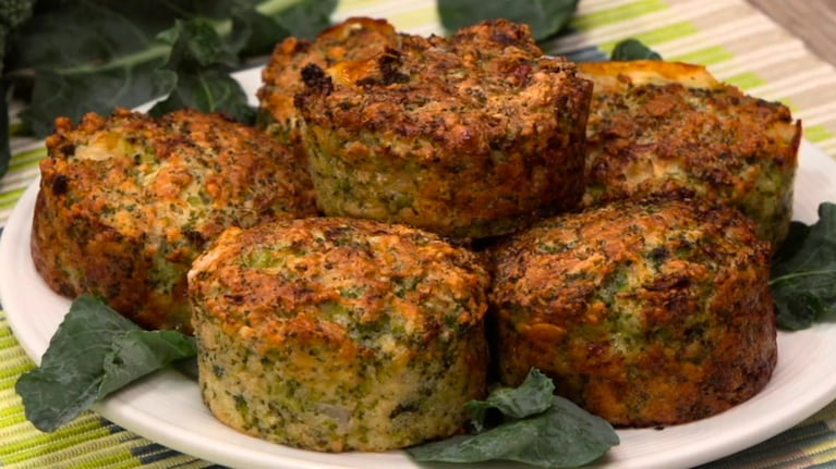 Prepara muffins de brócoli con esta receta simple