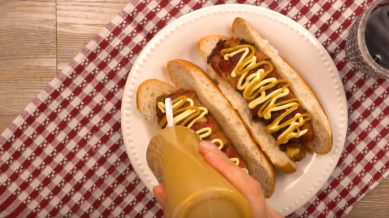 Prepará panchos rellenos con esta receta especial