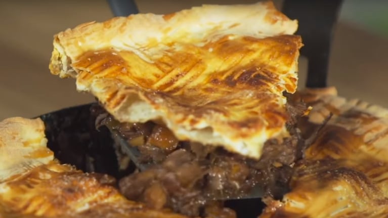 Prepará pastel de carne desmechada con esta receta fácil