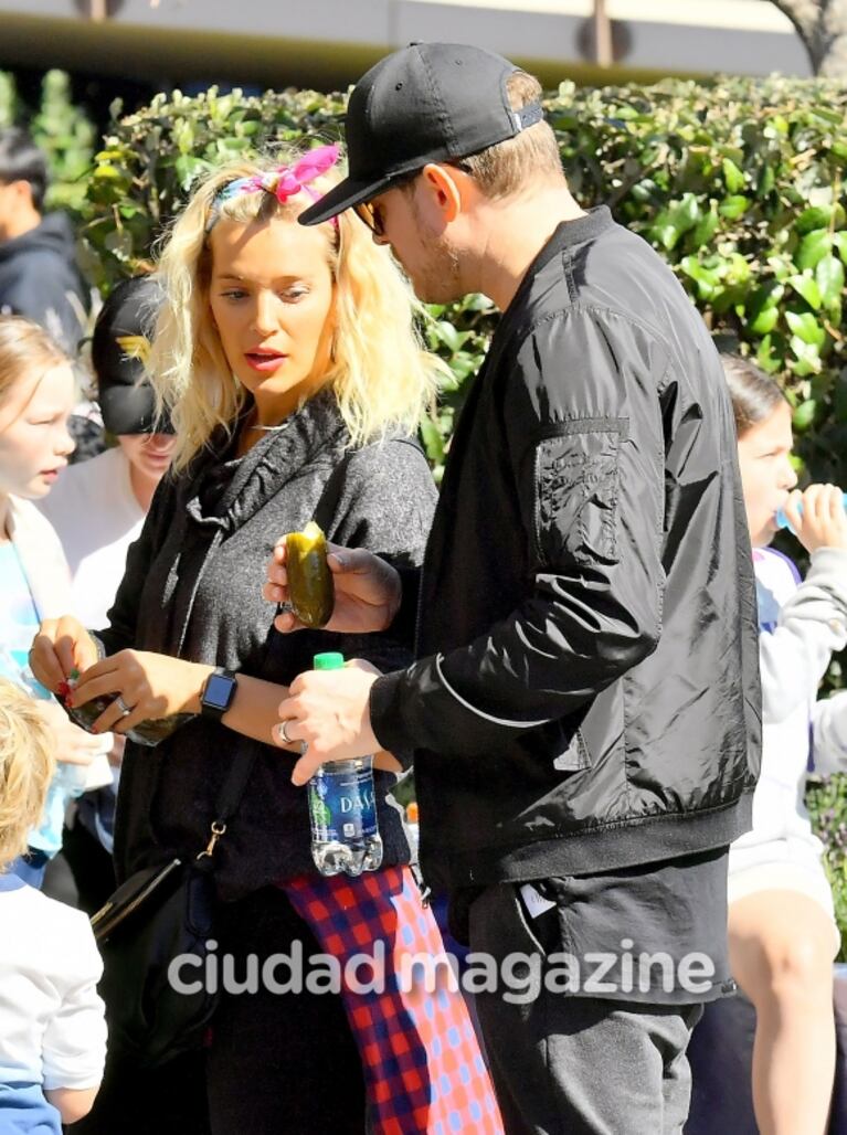 ¡Primeras fotos! Luisana Lopilato, embarazada junto a Michael Bublé y sus hijos en Disneyland