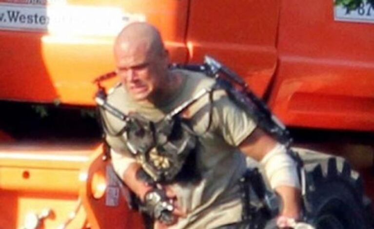 Primeras imágenes del rodaje de Matt Damon en Elysium, su nuevo film.