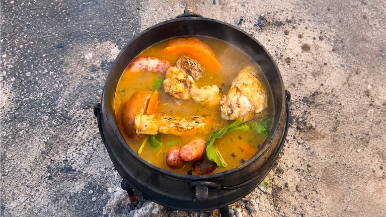 Puchero de osobuco a la olla de hierro, una receta para disfrutar en invierno. Foto. Cucinare TV