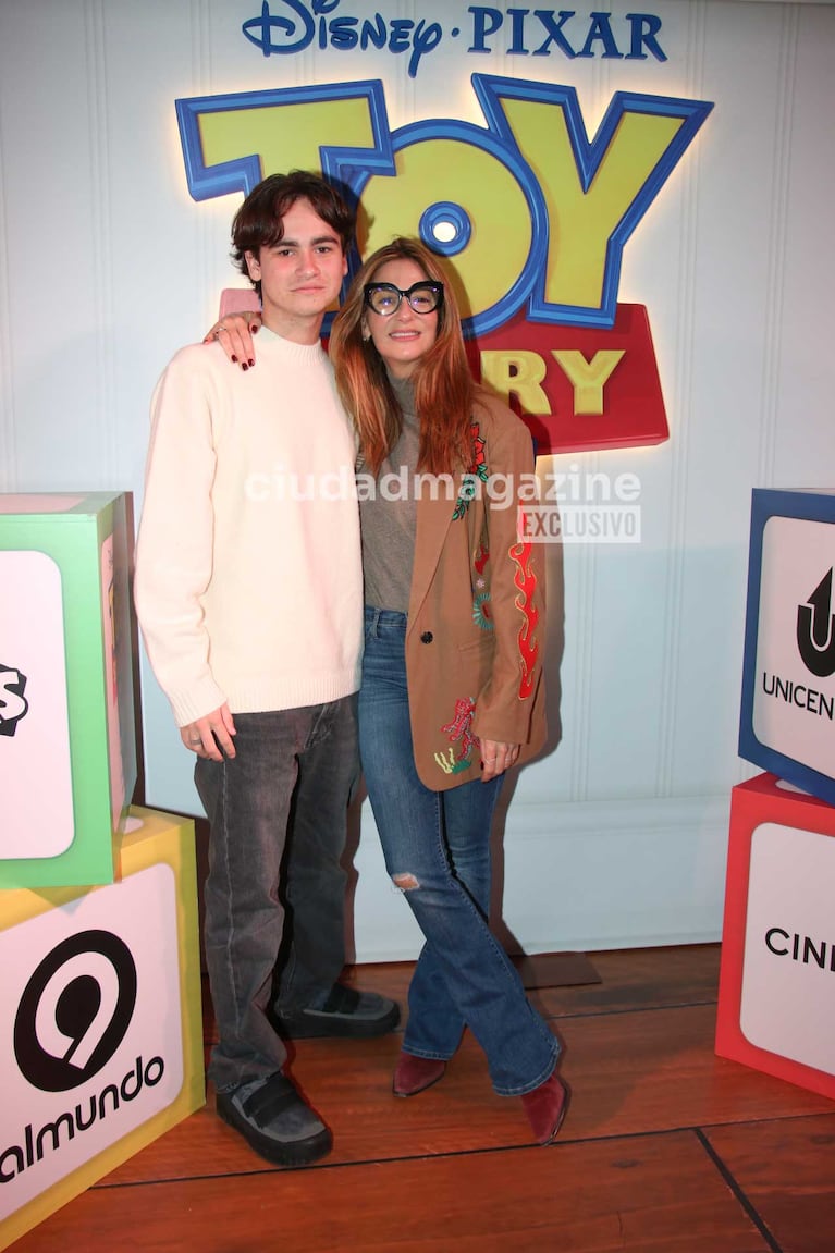 Puli Demaría con su hijo (Foto: Movilpress)
